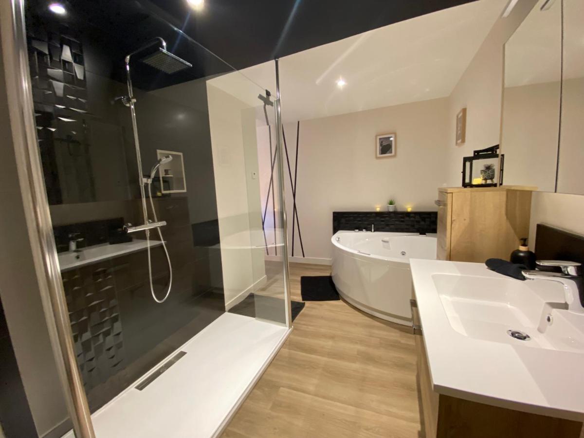 Au Fil De L'O Bed & Breakfast Bisseuil Dış mekan fotoğraf
