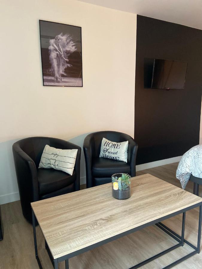 Au Fil De L'O Bed & Breakfast Bisseuil Dış mekan fotoğraf